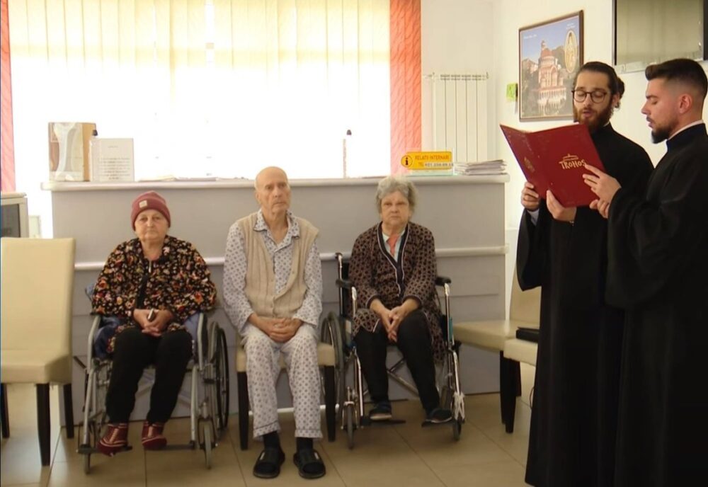 Moment muzical pentru pacientii centrului sfantului nectarie din bucuresti