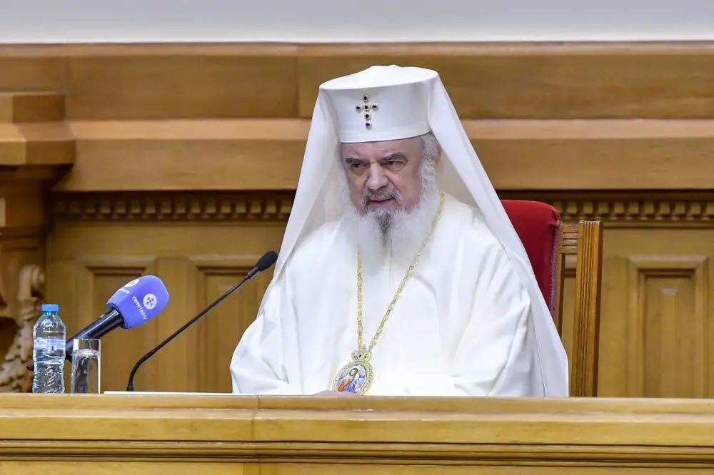Patriarhul daniel la conferinta clericilor din arhiepiscopia bucurestilor.jpg