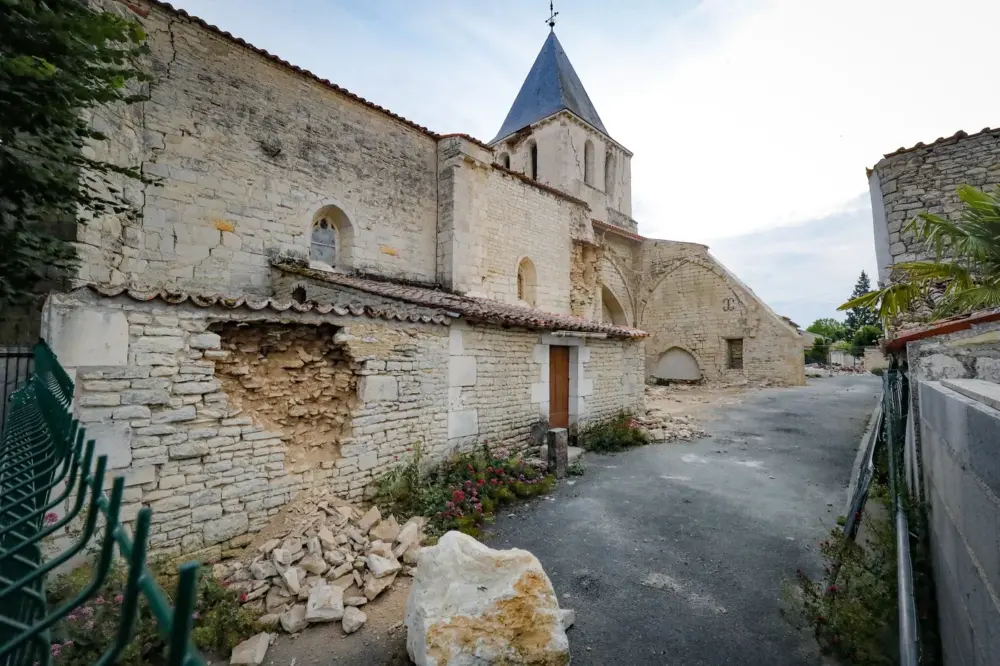 Deux eglises Charente Maritime touchees seisme notamment celle Laigne