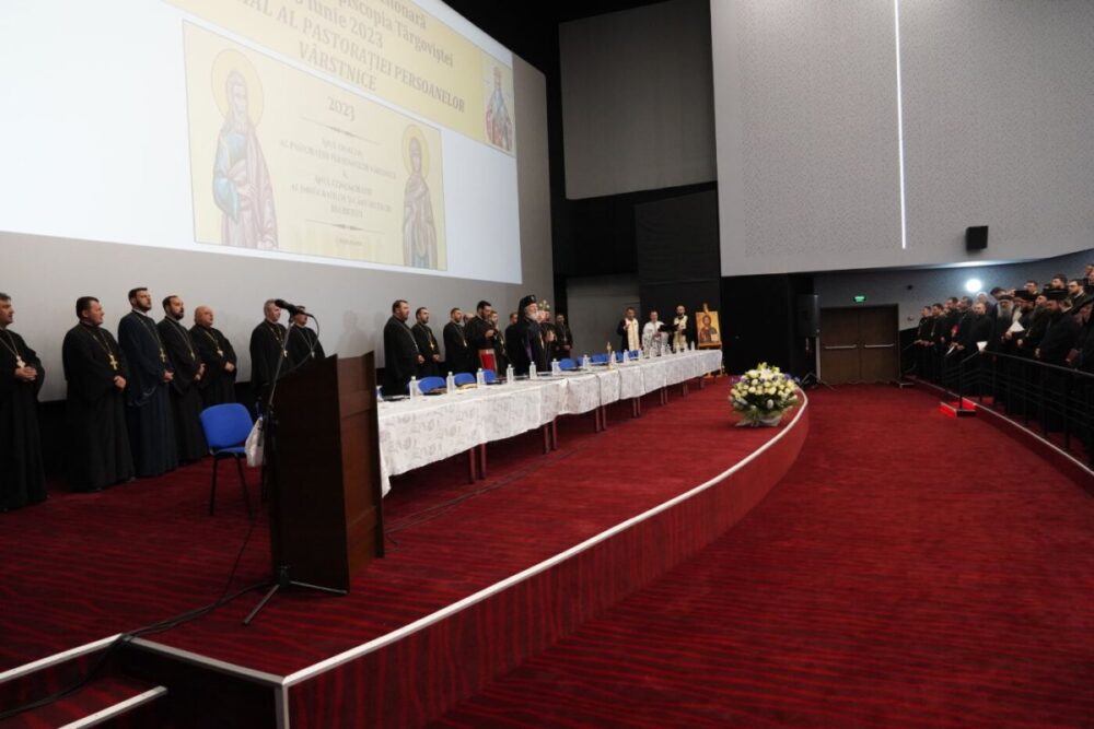 Conferinta pastoral misionara cu toti preotii din arhiepiscopia targovistei