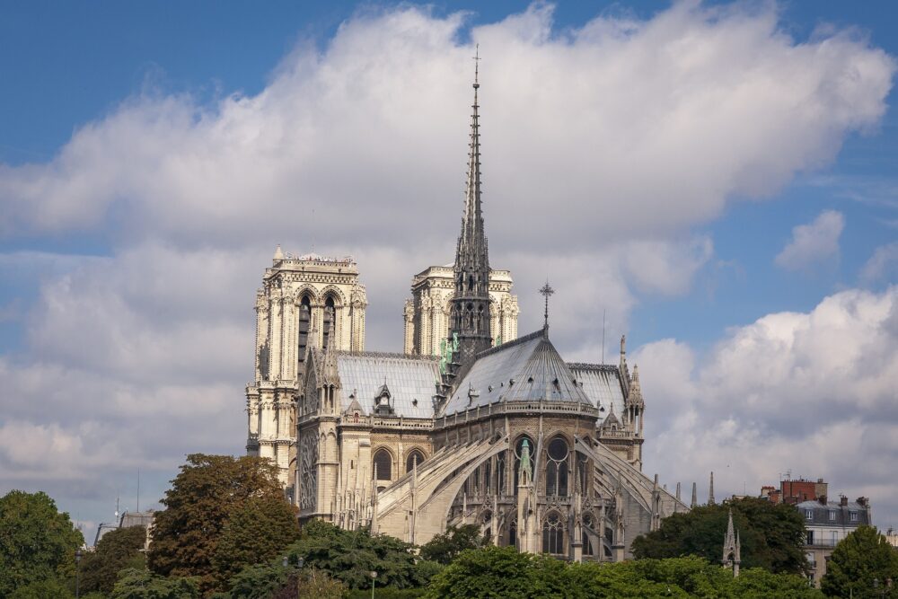 Notre dame g1e868d81f