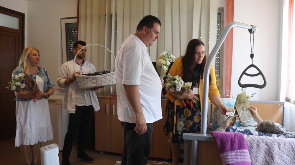 Daruri duhovnicesti pentru pacientii centrului sfantul nectarie din bucuresti