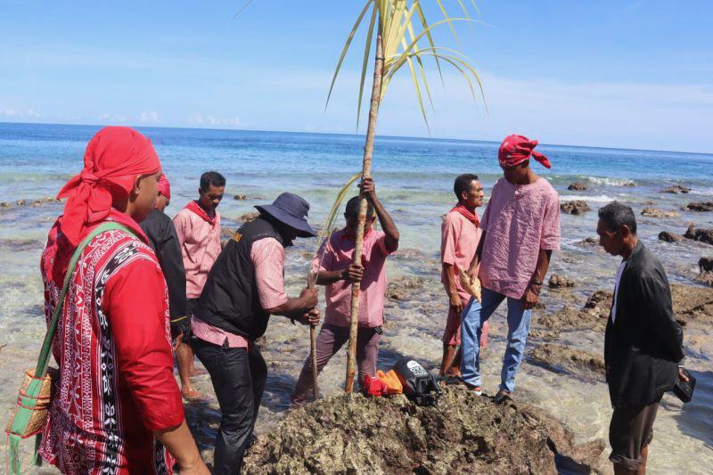 SASI LAUT DI MALUKU