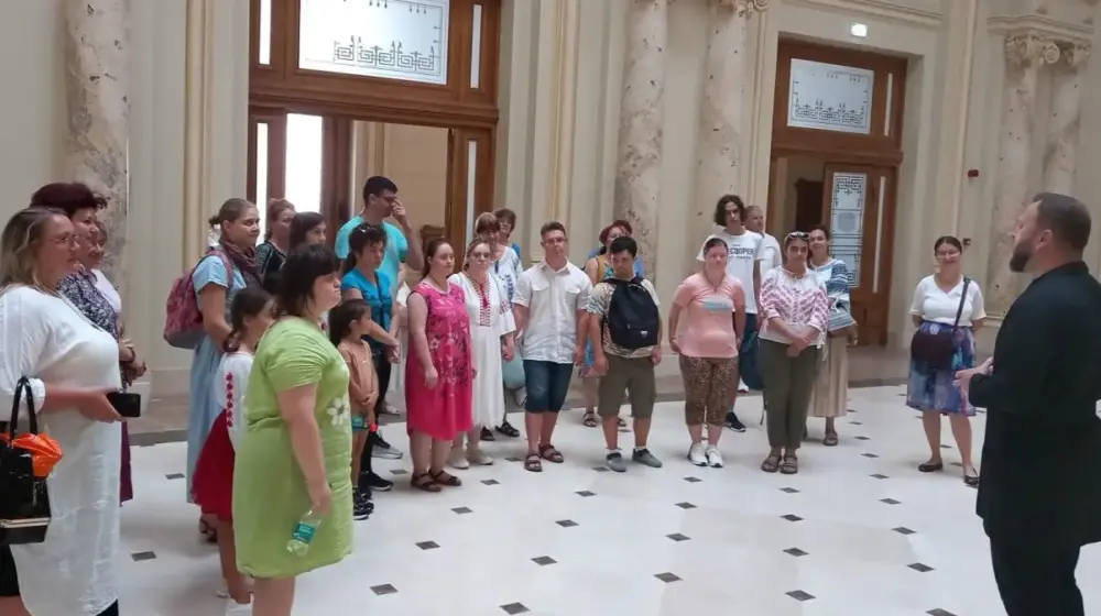 Copii cu sindrom down pelerini in bucuresti 265691 1.jpg