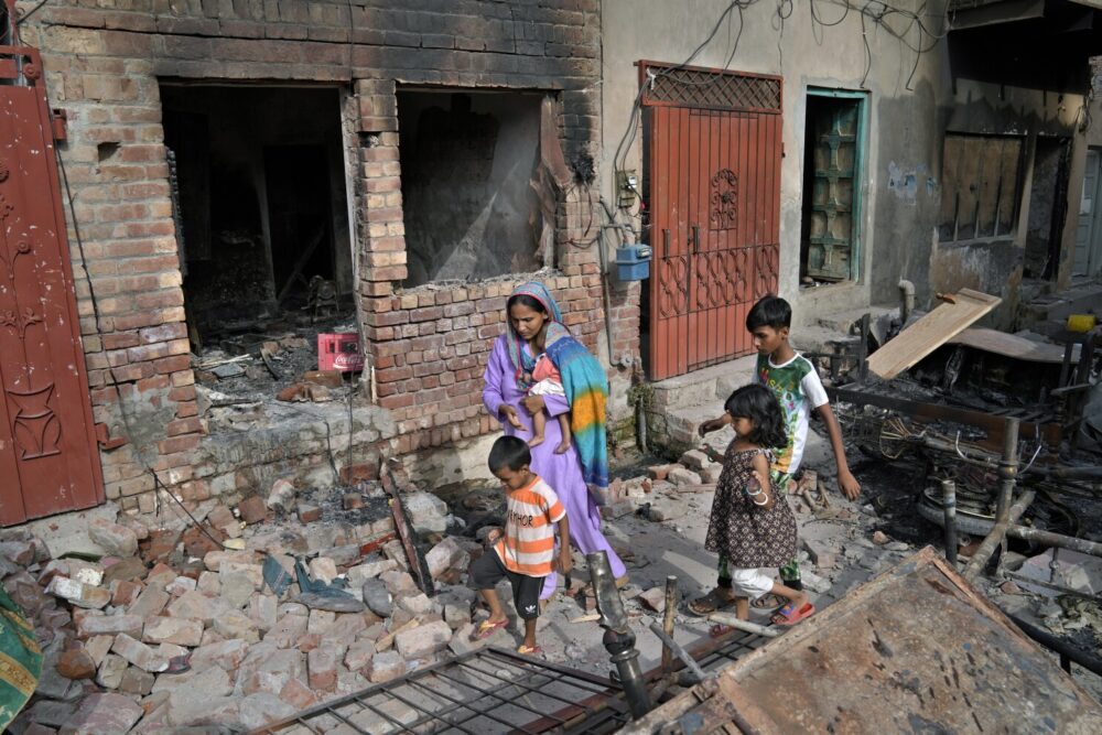 Pakistan Churches Attacked