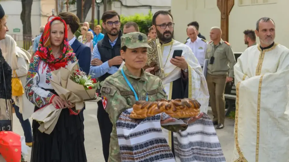 Ps nichifor a vizitat spitalul militar din iasi 3 0.jpg