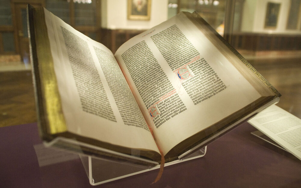 Gutenberg Bible, Lenox Copy, New York Public Library, 2009. Pic