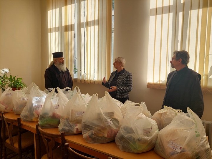 Daruri pentru profesorii pensionari din balti