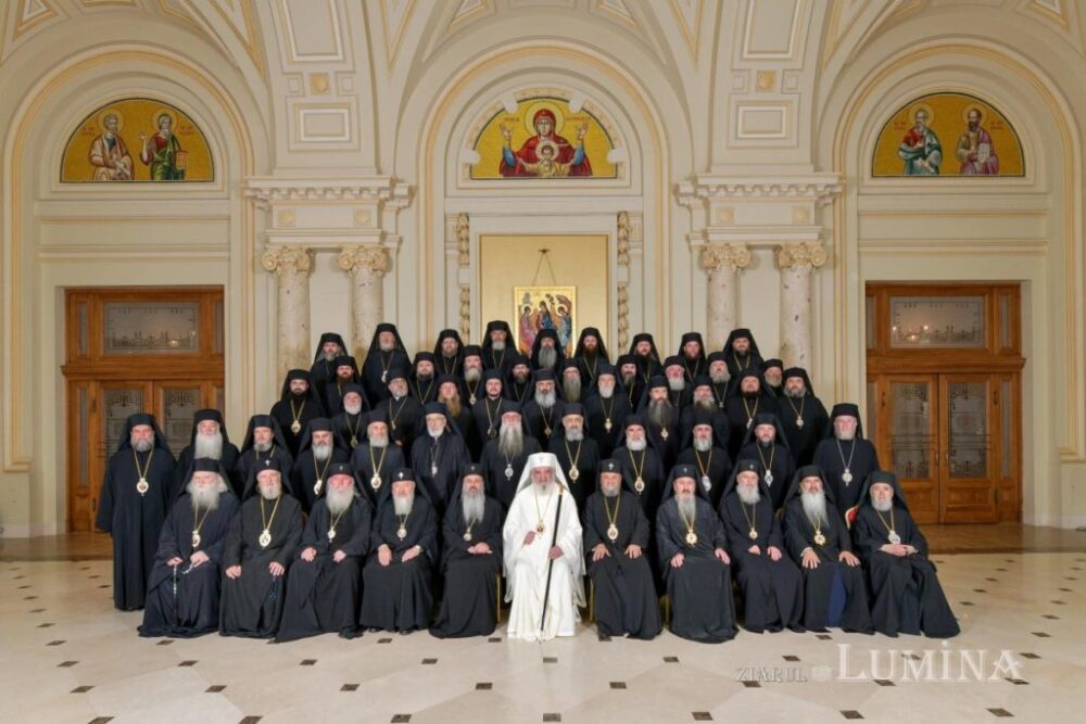 Sedinta de lucru a sfantului sinod la palatul patriarhiei 274011 1024x683