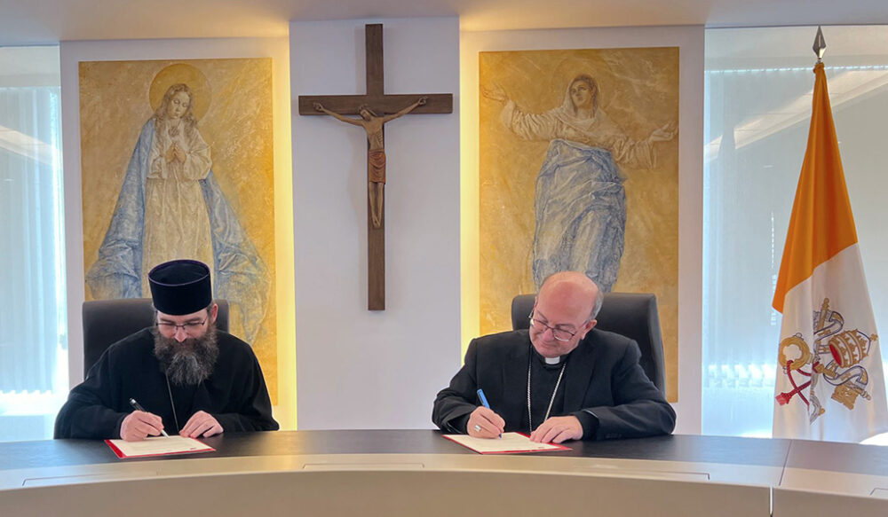 Firma acuerdo CEE
