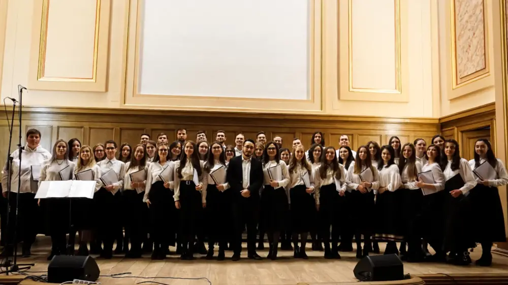 Ascor iasi corul invierea fb ascor .jpg