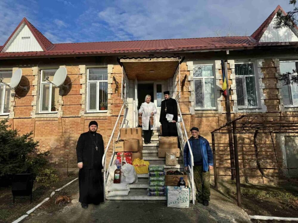 Daruri pentru bolnavii dintr un azil oferite de episcopia basarabiei de sud