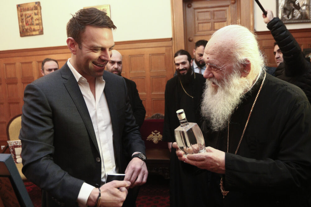 ΣΥΝΑΝΤΗΣΗ ΤΟΥ ΑΡΧΙΕΠΙΣΚΟΠΟΥ ΙΕΡΩΝΥΜΟΥ ΜΕ ΤΟΝ ΠΡΟΕΔΡΟ ΤΟΥ ΣΥΡΙΖΑ ΣΤΕΦΑΝΟ ΚΑΣΣΕΛΑΚΗ