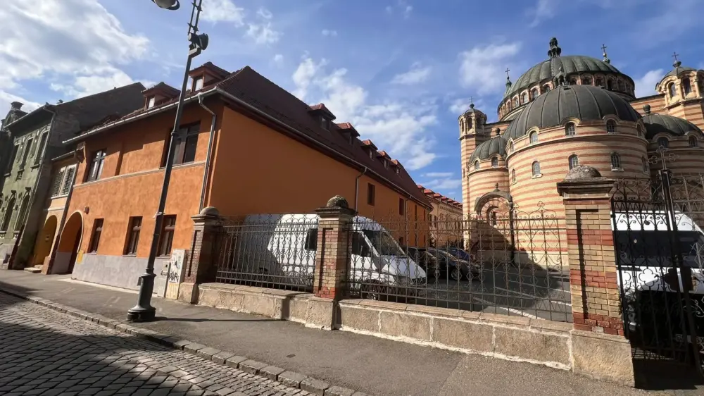 Centru social sf treime sibiu mitropolia ardealului 2024.jpg