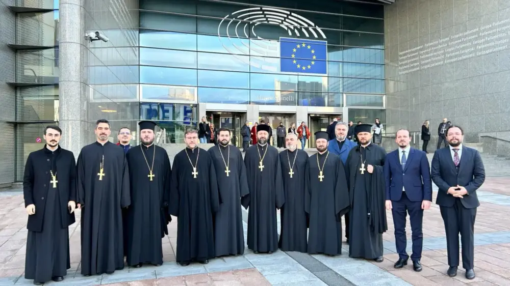 Delegatie Patriarhia Romana .jpg