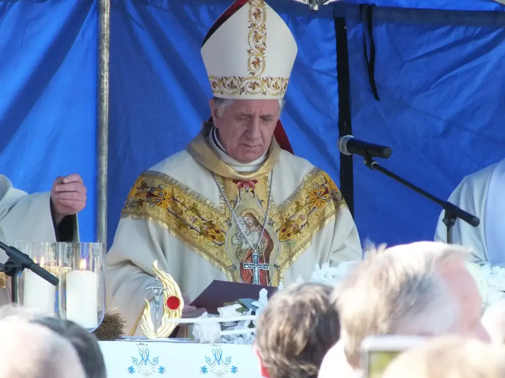 Ks. arcybiskup andrzej dziega