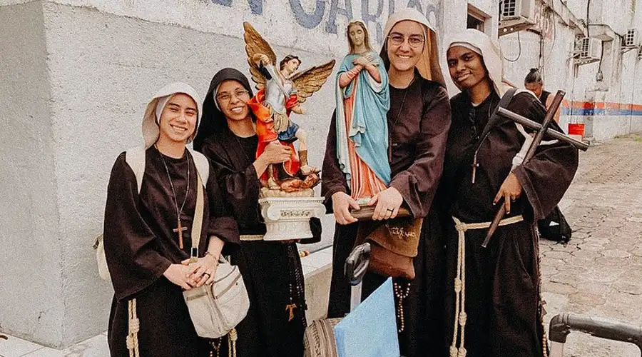 Religiosas nicaragua policia el salvador 03072023.jpg