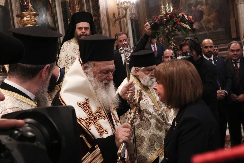 ΔΟΞΟΛΟΓΙΑ ΣΤΗΝ ΜΗΤΡΟΠΟΛΗ ΑΘΗΝΩΝ ΓΙΑ ΤΟ ΝΕΟ ΕΤΟΣ(2024)