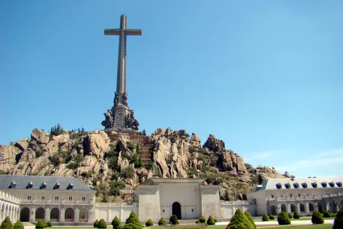 Valle de los caidos desde la explanada de la abadia ii