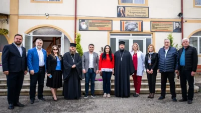 Ministrul Muncii Si Solidaritatii Sociale In Vizita La Varstnicii Asezamantului De La Manastirea Bogdanesti Din Suceava.jpg (1)