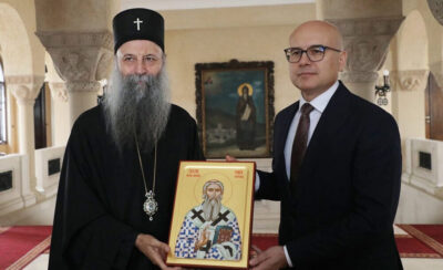 патријарх премијер вучевић насловна