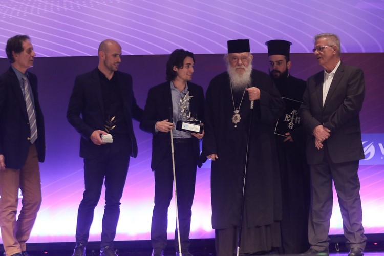 Ο ΑΡΧΙΕΠΙΣΚΟΠΟΣ ΙΕΡΩΝΥΜΟΣ ΣΤΑ ΒΡΑΒΕΙΑ ΠΣΑΤ(ΧΡΗΣΤΟΣ ΜΠΟΝΗΣ//ΑΡΧΙΕΠΙΣΚΟΠΗ ΑΘΗΝΩΝ)