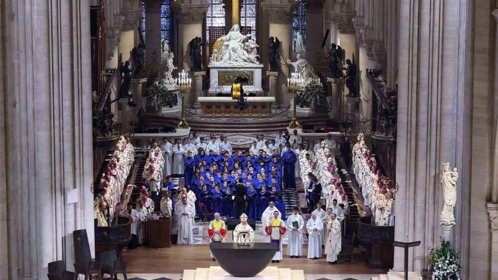 Dame Notre A33