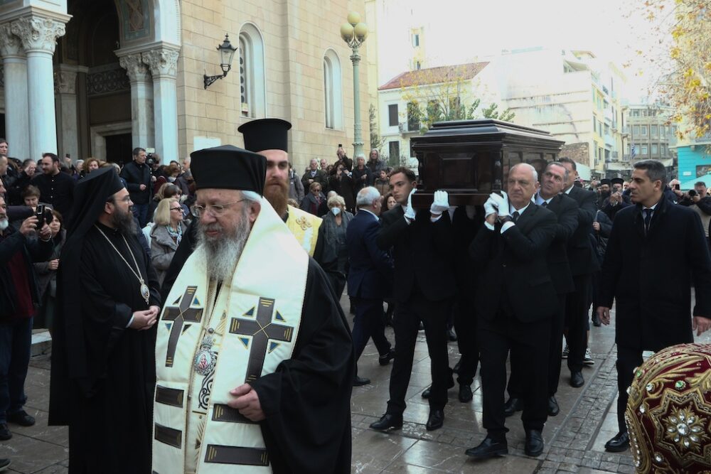 ΑΝΑΧΩΡΗΣΗ ΤΟΥ ΣΚΗΝΩΜΑΤΟΣ ΤΟΥ Μακ.,ΑΡΧΙΕΠΙΣΚΟΠΟΥ ΤΙΡΑΝΩΝ ΑΛΒΑΝΙΑΣ ΓΙΑ ΤΗΝ ΑΛΒΑΝΙΑ(ΧΡΗΣΤΟΣ ΜΠΟΝΗΣ//ΑΡΧΙΕΠΙΣΚΟΠΗ ΑΘΗΝΩΝ)
