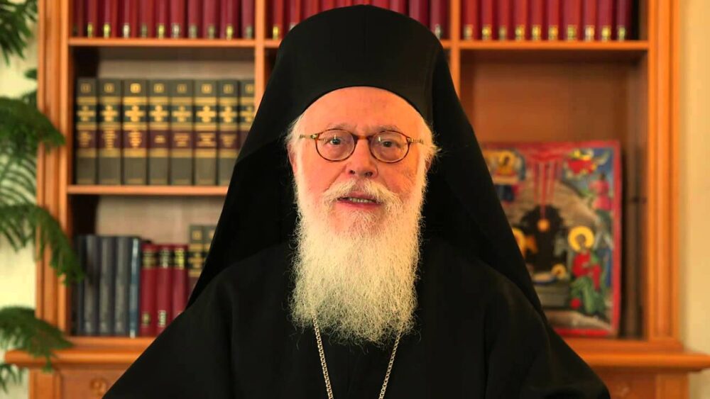 Albanias Anastasios 1