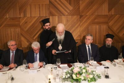 ΔΕΙΠΝΟ ΤΟΥ ΑΡΧΙΕΠΙΣΚΟΠΟΥ ΑΘΗΝΩΝ ΣΤΟΥΣ ΕΛΛΗΝΕΣ ΕΥΡΩΒΟΥΛΕΥΤΕΣ(ΧΡΗΣΤΟΣ ΜΠΟΝ ΗΣ//ΑΡΧΙΕΠΙΣΚΟΠΗ ΑΘΗΝΩΝ)