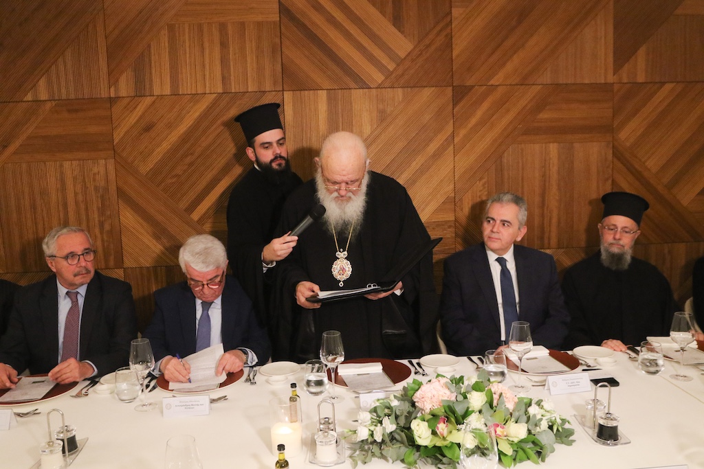ΔΕΙΠΝΟ ΤΟΥ ΑΡΧΙΕΠΙΣΚΟΠΟΥ ΑΘΗΝΩΝ ΣΤΟΥΣ ΕΛΛΗΝΕΣ ΕΥΡΩΒΟΥΛΕΥΤΕΣ(ΧΡΗΣΤΟΣ ΜΠΟΝ ΗΣ//ΑΡΧΙΕΠΙΣΚΟΠΗ ΑΘΗΝΩΝ)