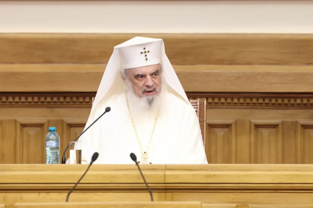 Patriarhul Daniel Sedinta Solemna A Sf Sinod .jpg