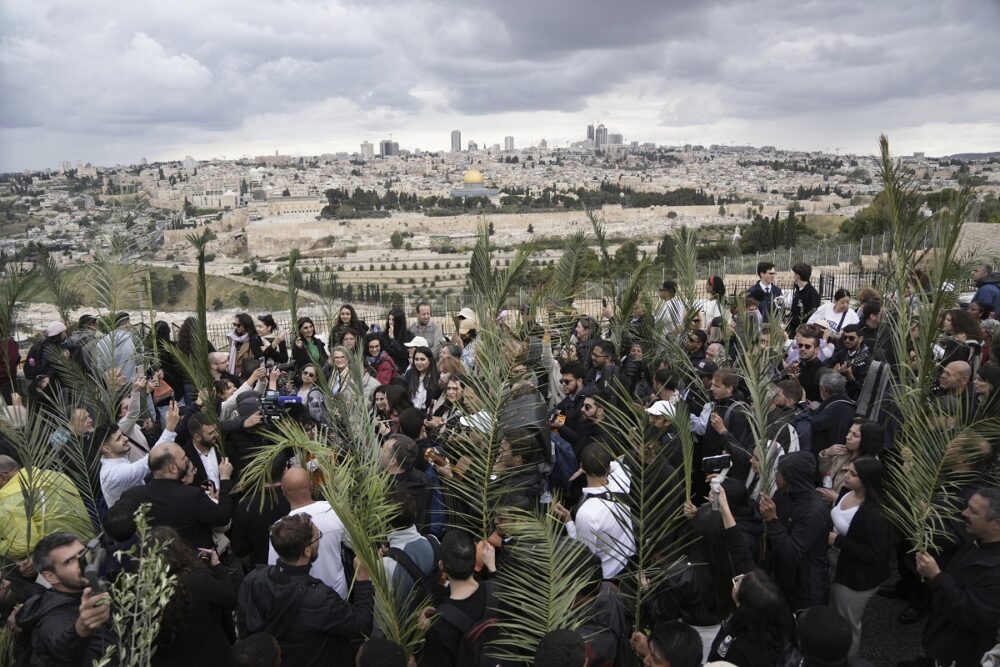 Israel palestinians palm sunday