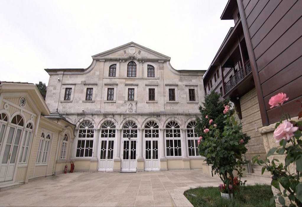 Fanari i nea synthesi tis agias kai ieras synodou