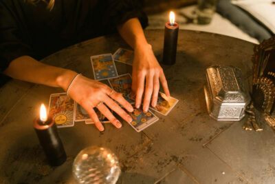 Webrns tarot cards reading1