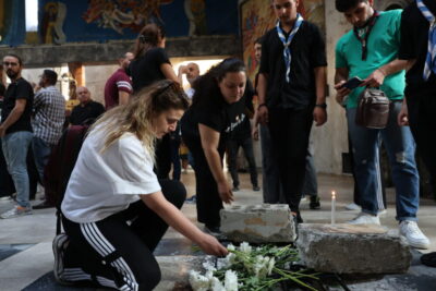 Vigil, prayers for victims of suicide bombing at damascus church