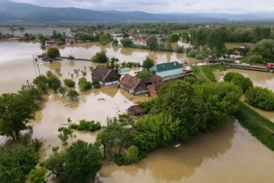 Inundatii arh dunarii de jos.jpg