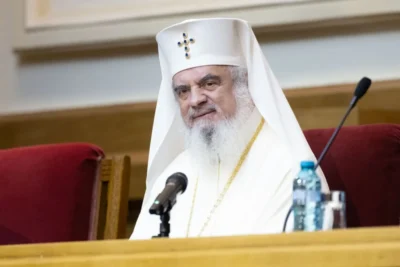 Patriarhul daniel conferinta antibiotice 2025 2.jpg