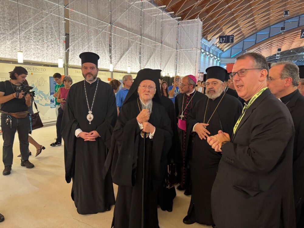 2025 08 28 19 57 58