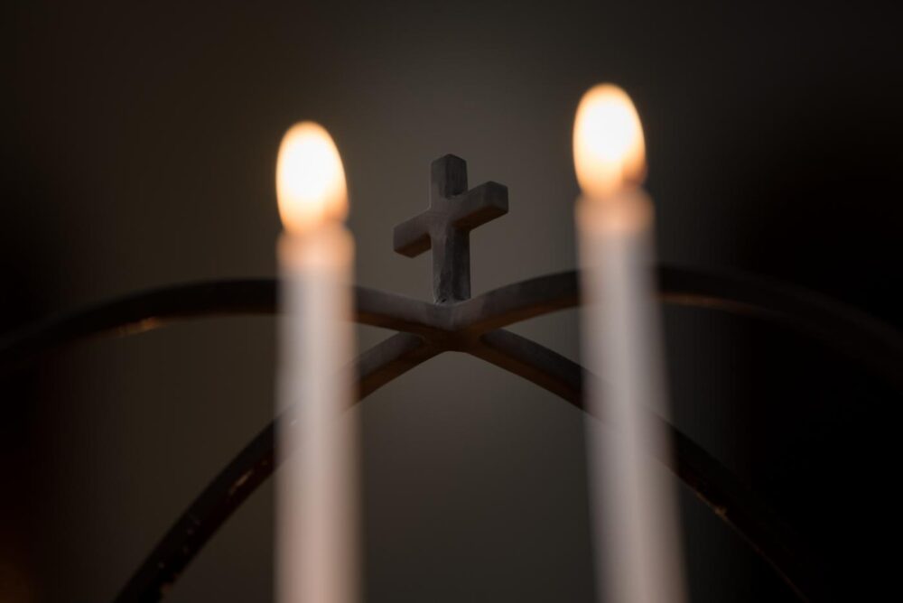 2candles photobyalbinhillert 20170416 ahp 7422