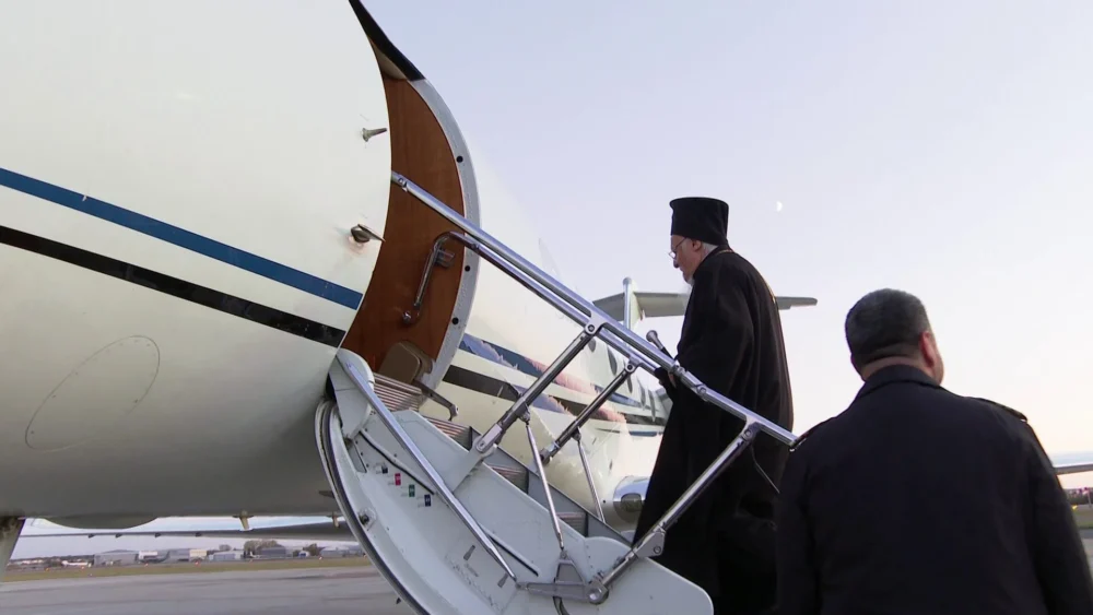 Plecare patriarh ecumenic bartolomeu avion
