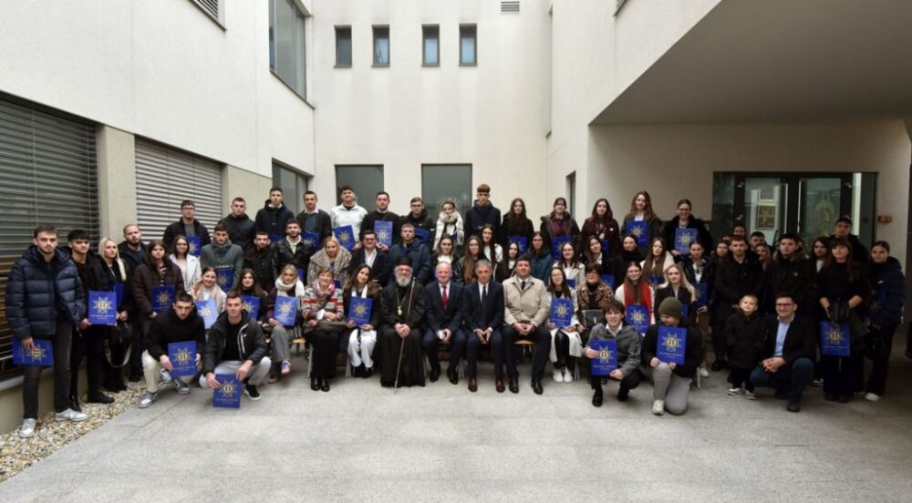 Privrednikovi stipendisti 2025. foto jovica drobnjak 1 1024x565