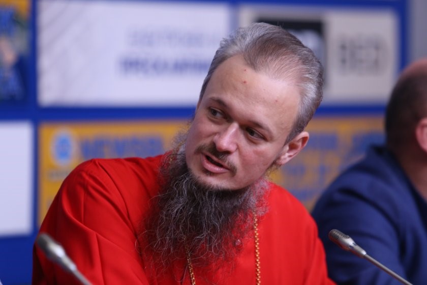 Eab7d3037fc3100e8db9f97cfc55612c
